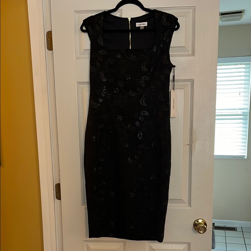 Calvin Klein Black Midi Sheath Dress with Square Neck and Sleeveless Design